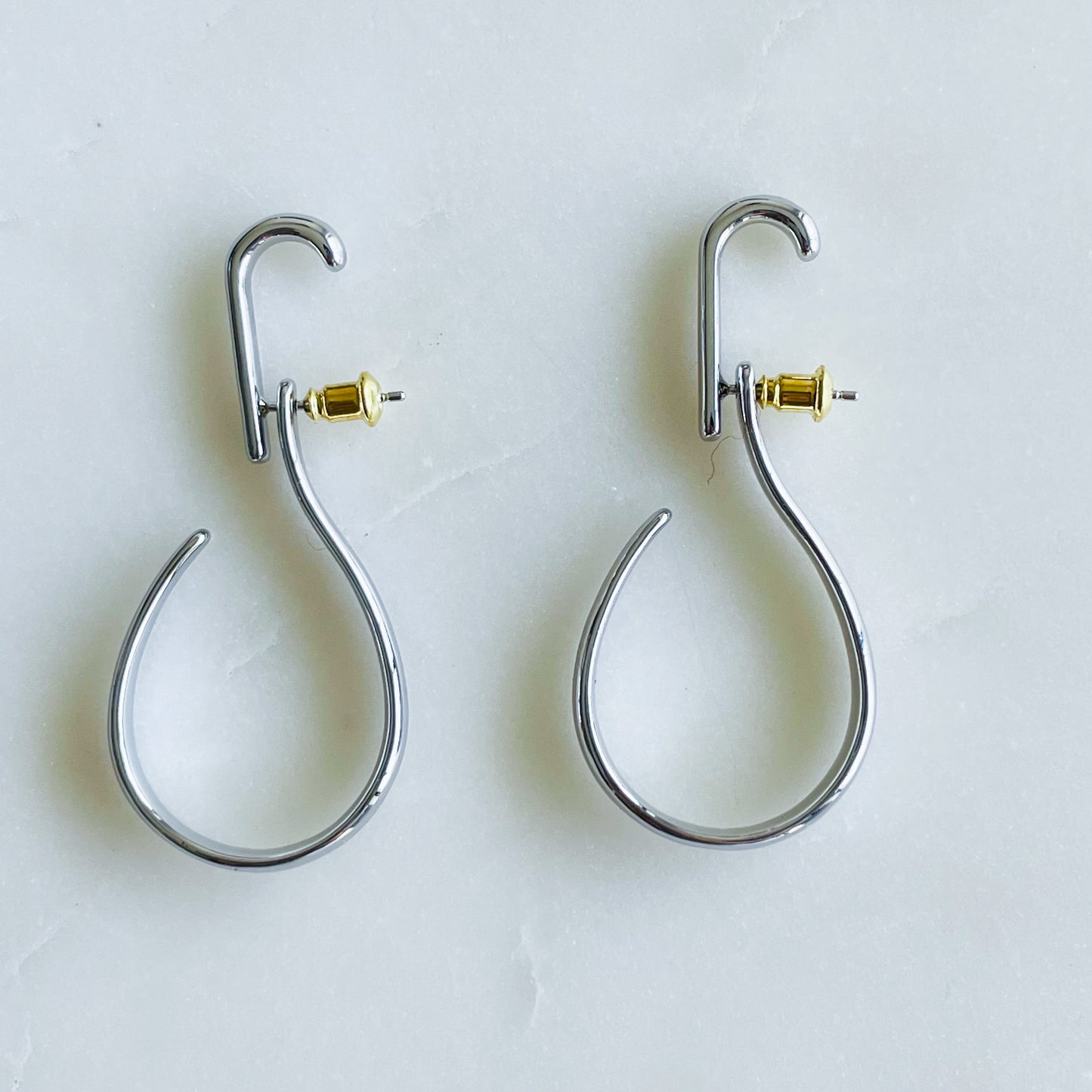 Curve Line Earrings